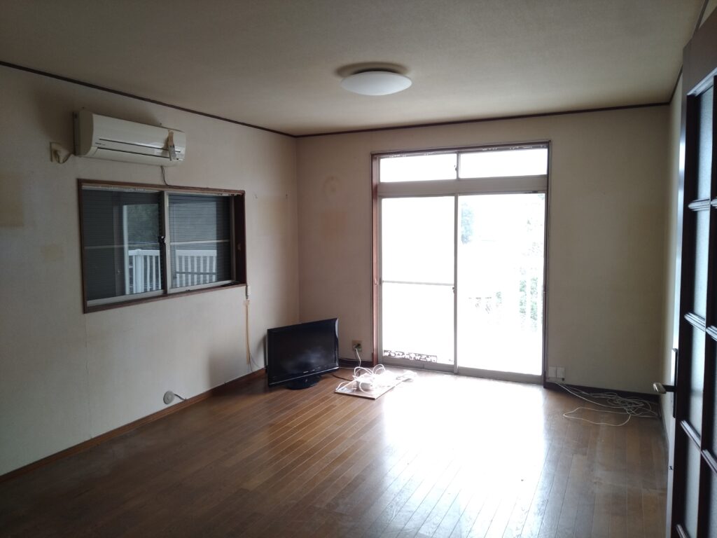 一戸建て フル リノベーション